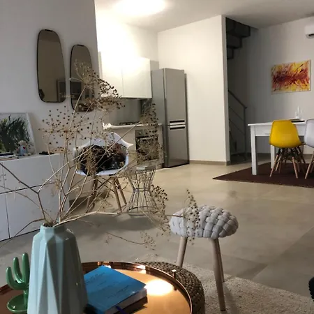 Casa Degli Ulivi * Laterza